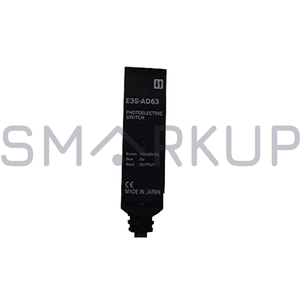 new In Box OMRON E3S-AD63 Photoelectric Sensors