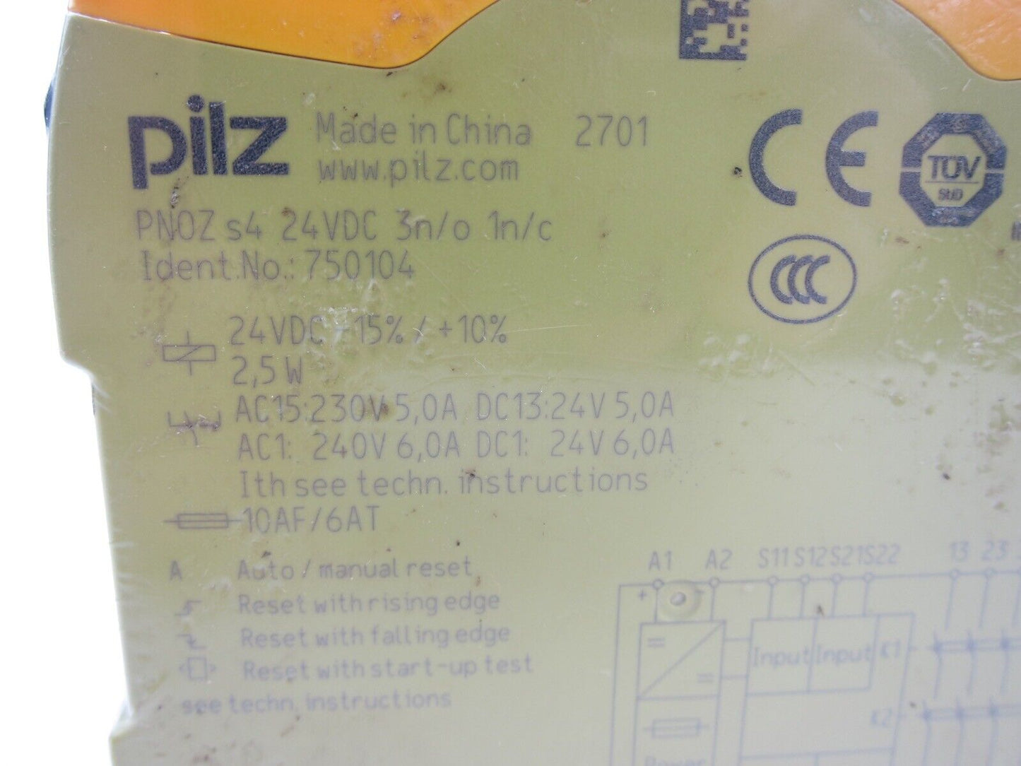 New Pilz PNOZ-S4-24VDC-3N/O-1N/C Safety Relay - PILZ