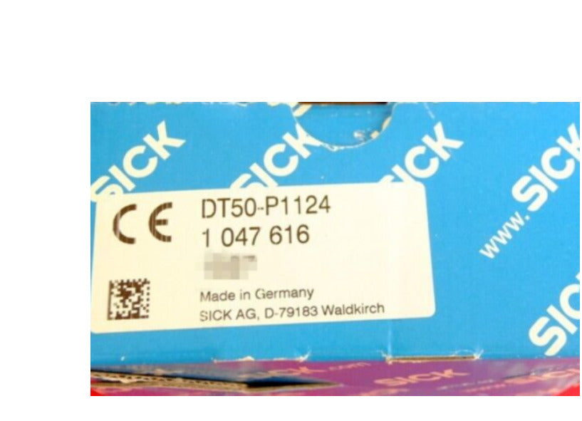 New SICK DT50-P1124 Laser Ranging Sensor NEW - SICK