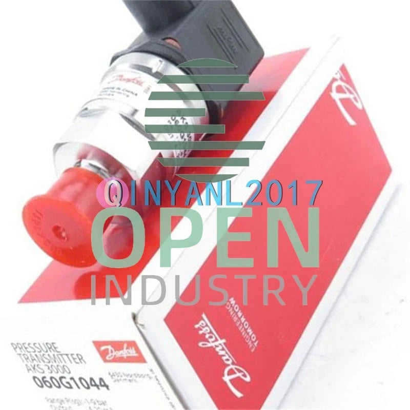 1PCS Danfoss AKS3000 060G1044 pressure transmitter
