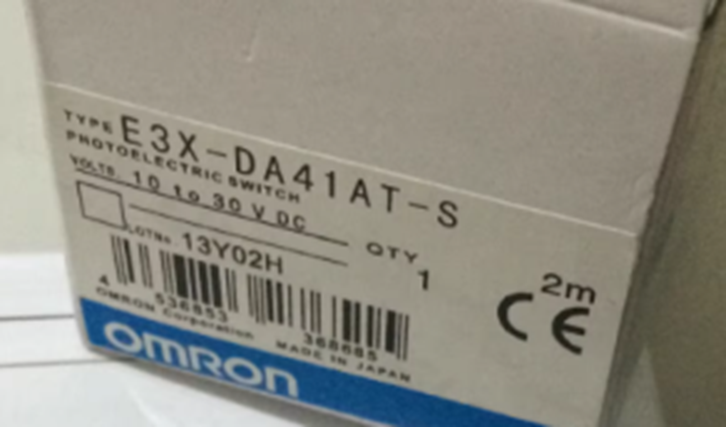 Omron E3X-DA41AT-S Fiber Amplifier Photoelectric Switch - OMRON AUTOMATION & SAFETY