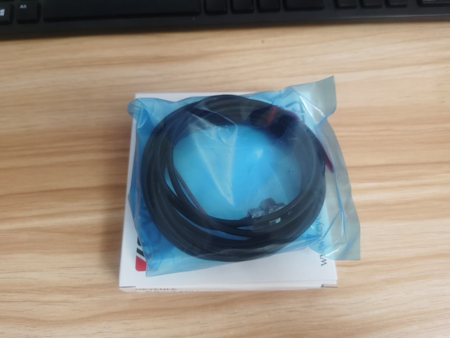 1PC Keyence EX-110V EX110V Sensor In Box Free Shipping *TT