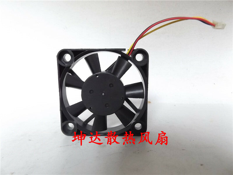 1pcs SEPA MFD52A-05A 5V 0.14A 3-wire cooling fan