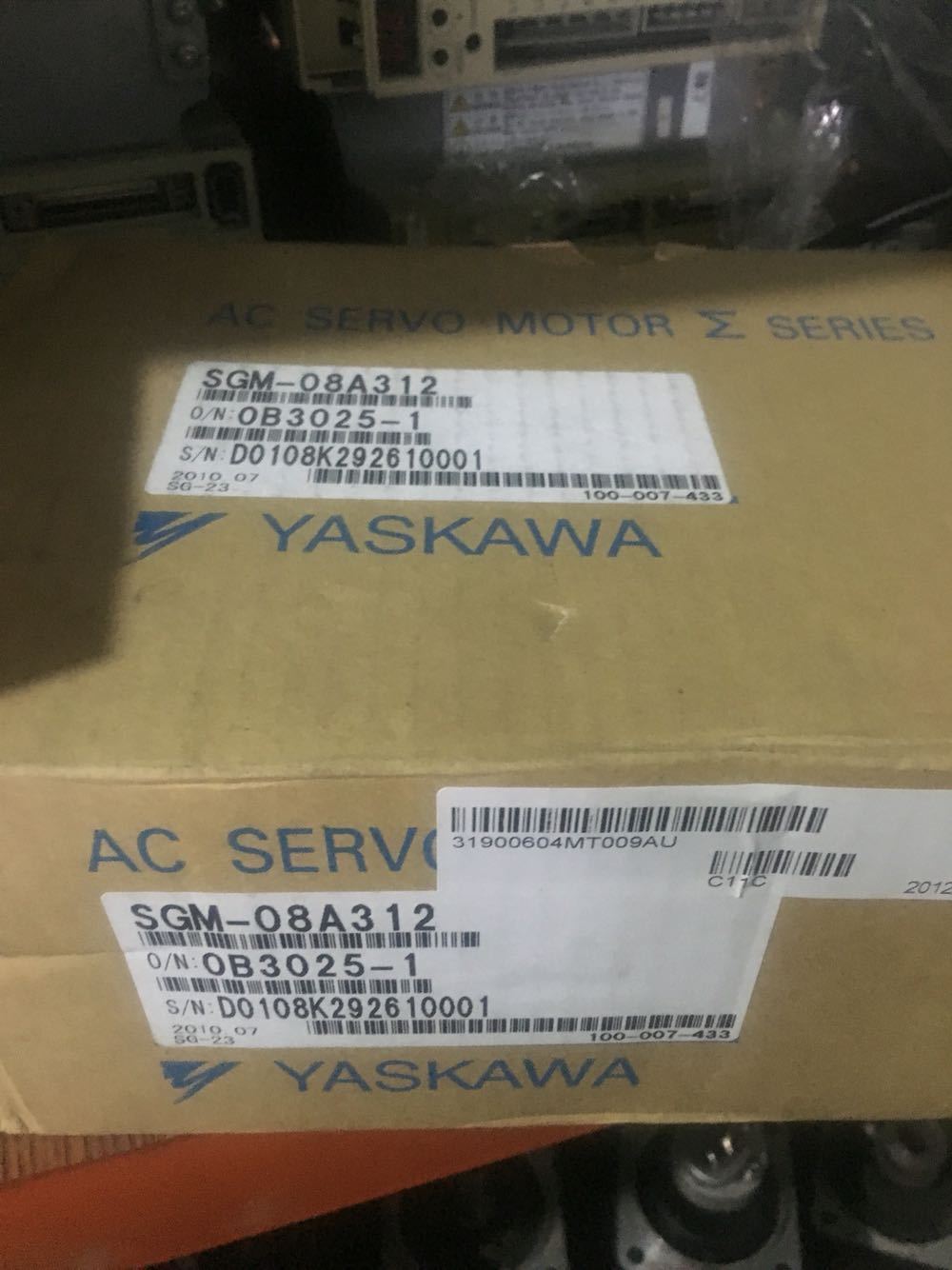 yaskawa ac servo motor sgm-08a312 new in - YASKAWA