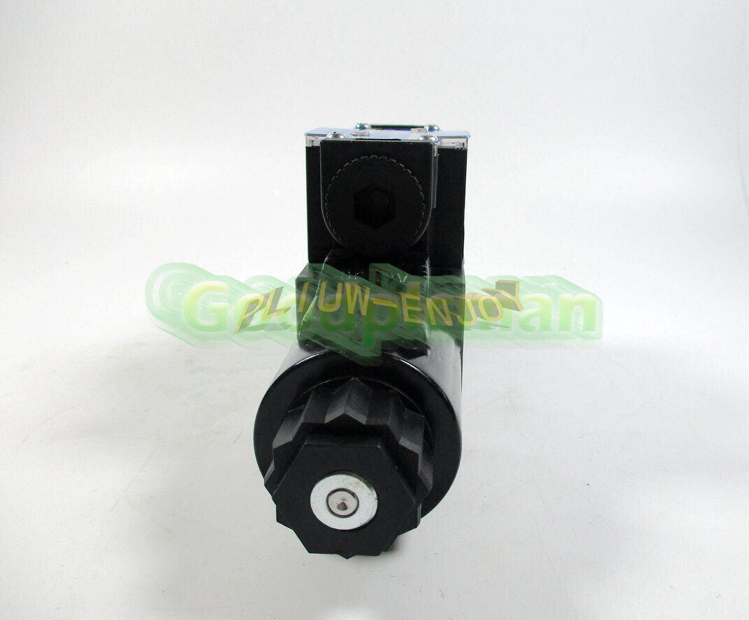 1PCS Northman Solenoid valve SWH-G02-C6-D12-10