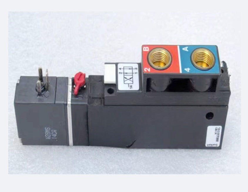 1PC burkert 5470 G4.0 G1/8 24VDC 00221081 solenoid valve