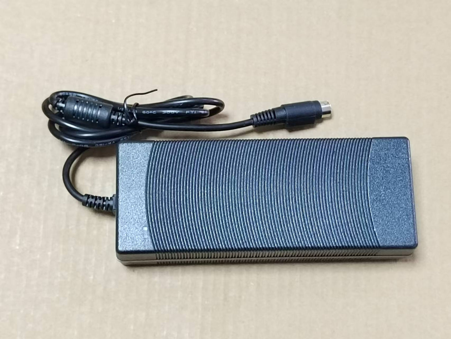 new AC Adapter for GE Vivid e, Vivid i, GE LOGIQ e Ultrasounds Machine Power Supply