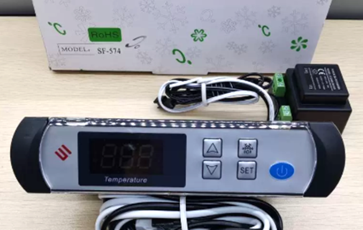 SHANGFANG SF-574 Temperature Controller 250VAC with Precision Temperature Regulation - SHANGFANG