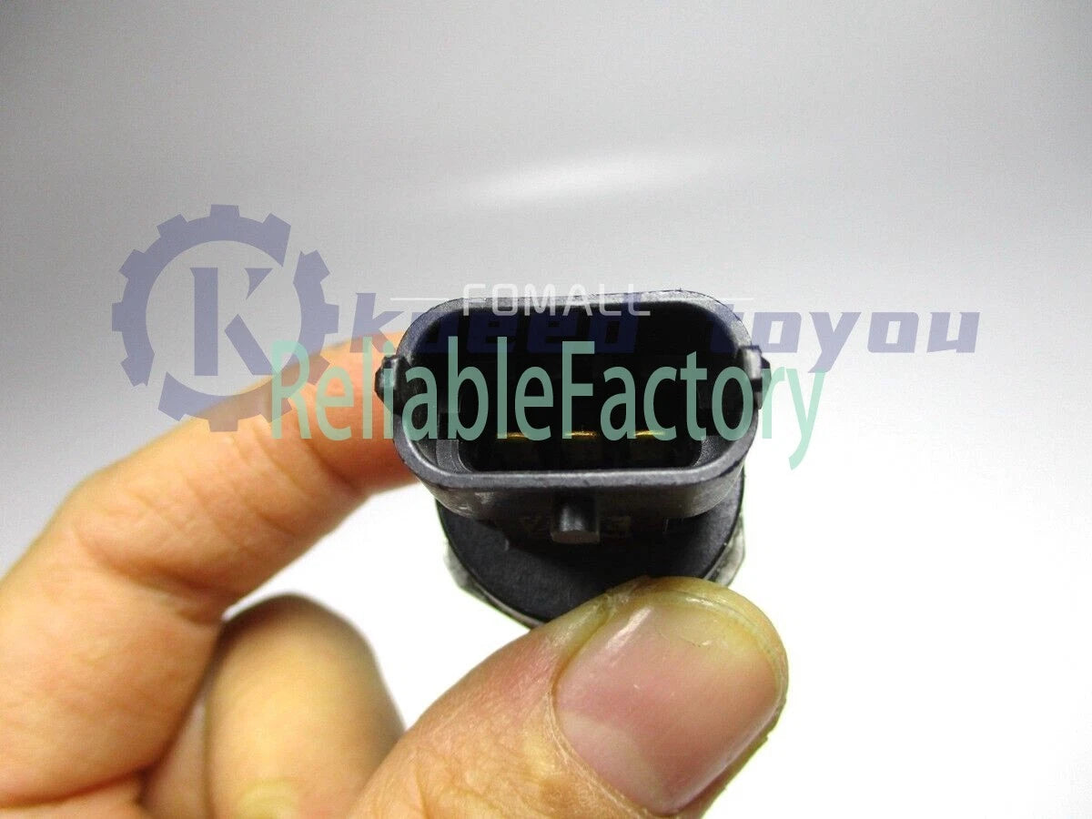 1Pcs 0261545074 Fuel Rail Pressure Sensor For Mazda