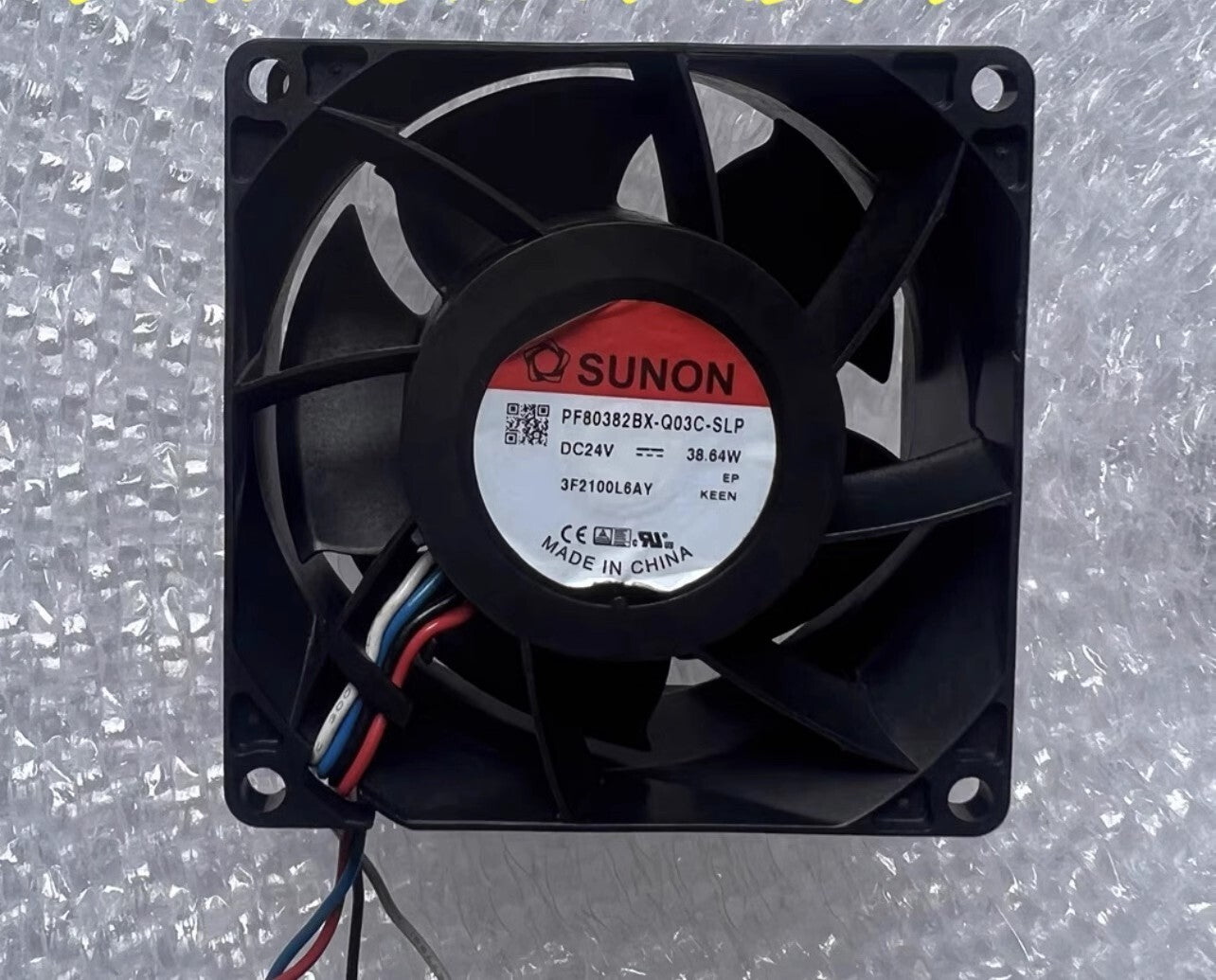 SUNON PF80382BX-Q03C-SLP 8038 DC24V 39.64W 8CM 4-Wire Silent Cooling Fan