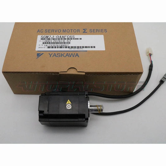 1PCS SGM7J-04A7C6S Yaskawa Servo Driver