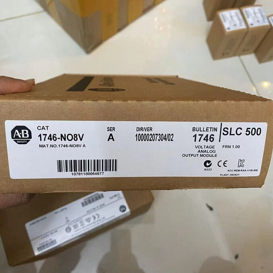 Sealed Allen Bradley 1746-NO8V SLC 500 High Density Volt 8P Output Module - ALLEN BRADLEY