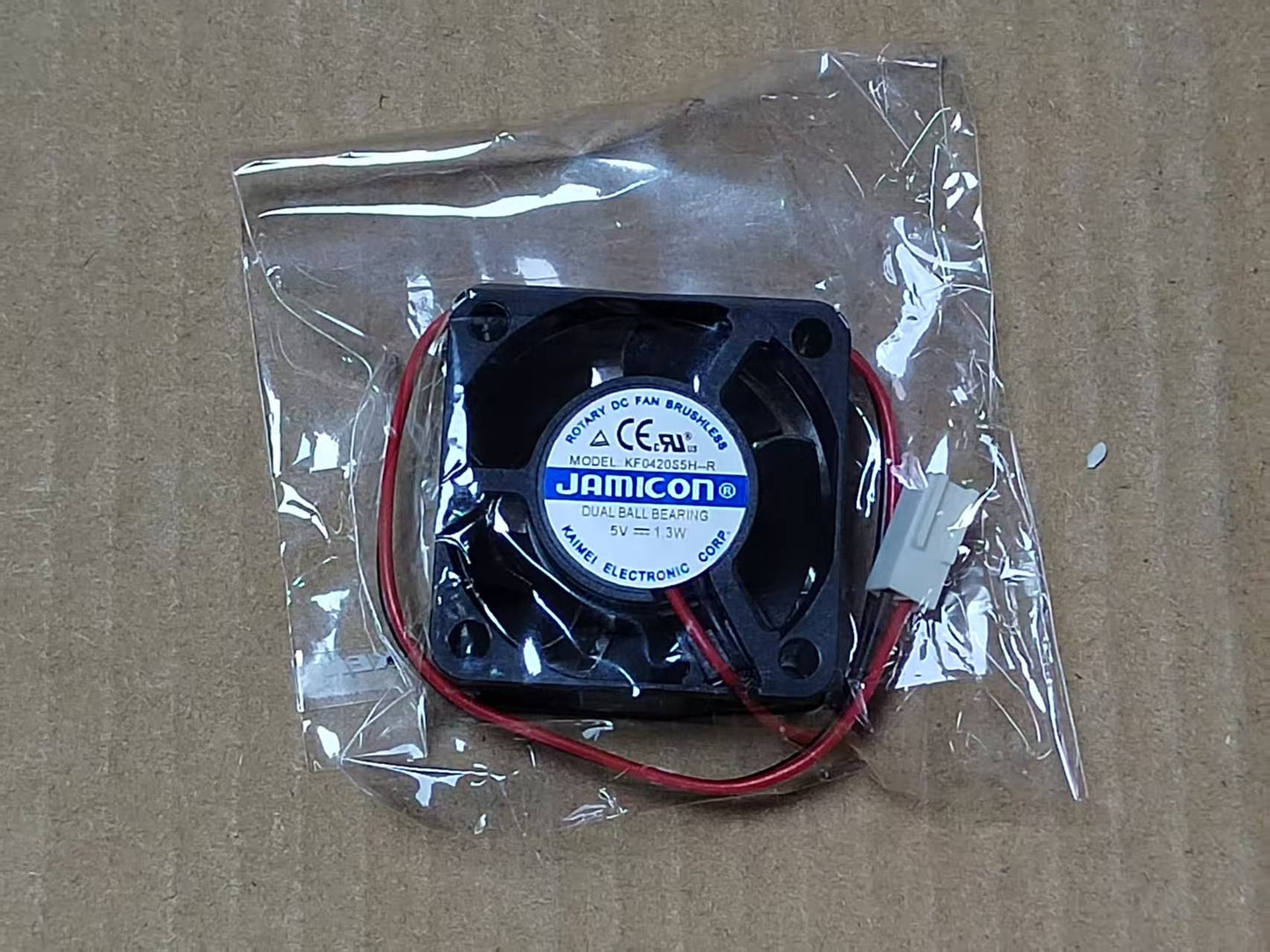 new 1 PCS JAMICON Fan KF0420S5H-R DC 5V 1.3W 4CM 4020 40*40*20MM 2 Pin