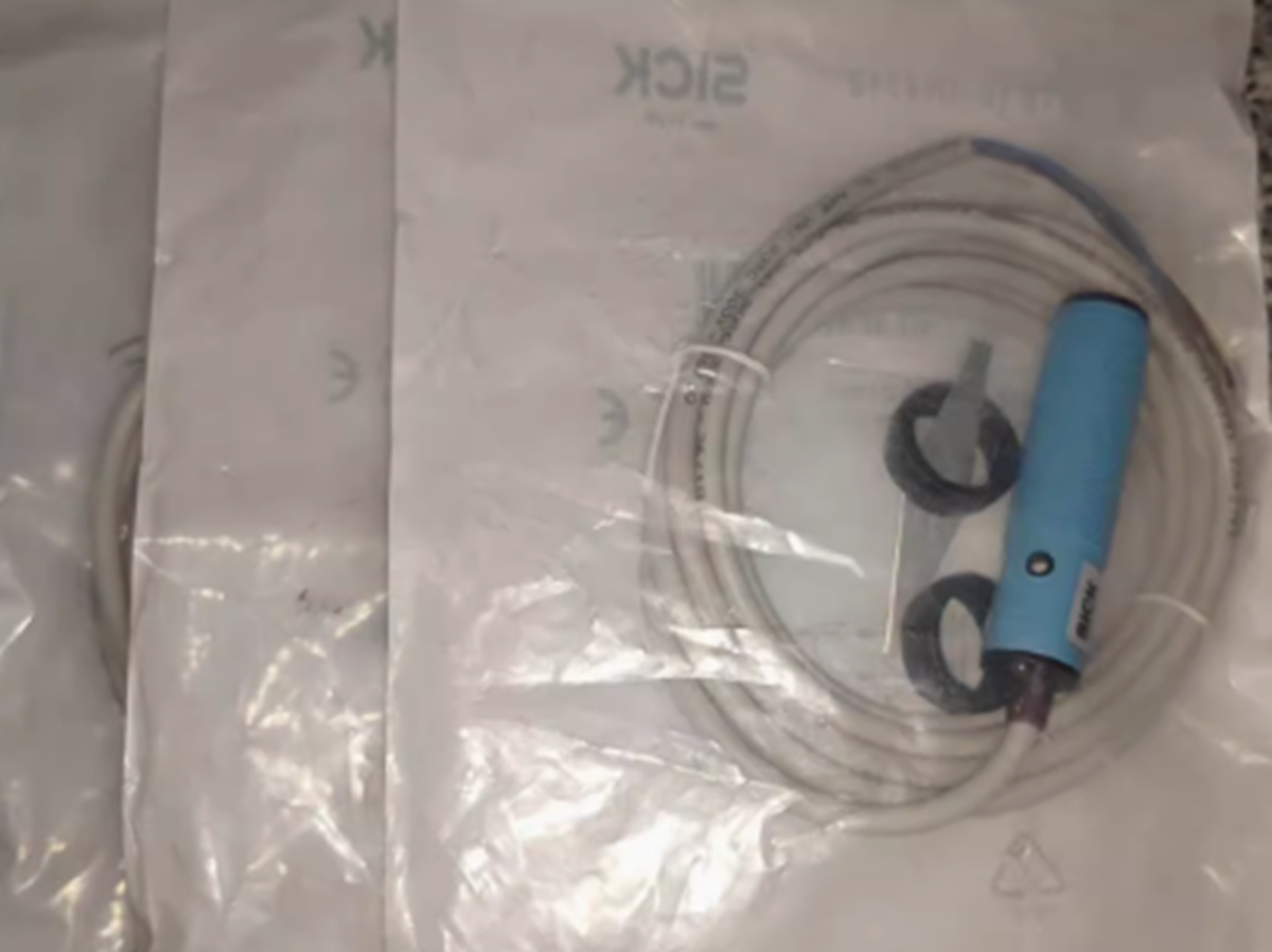 SICK VTE18-4N4712 V18 4Wire Cylindrical Energetic Photoelectric Proximity Sensor - SICK