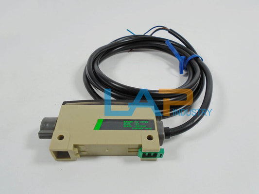 new 1PC takex fiber optic sigital sensor F11R 12-24V - TAKEX