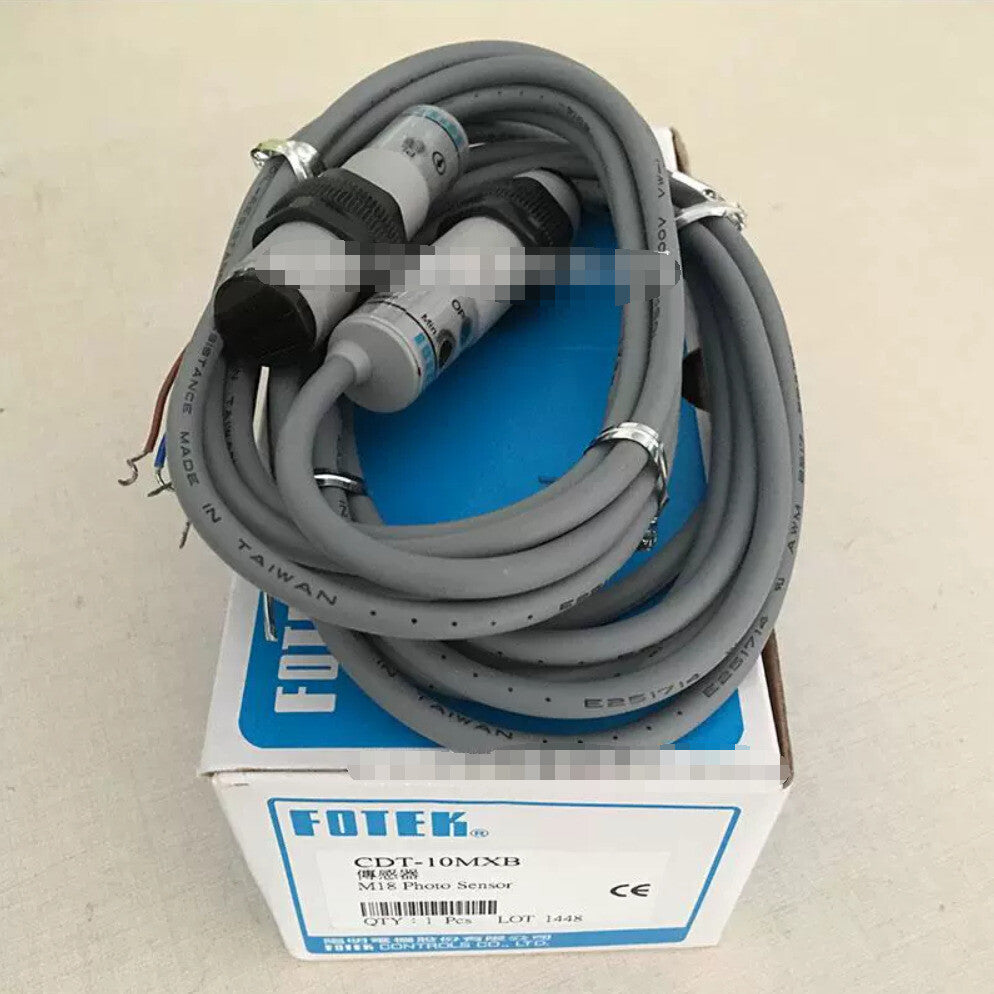1PC Fotek CDT-10MXB CDT10MXB M18 Photo Sensor In Box Free Ship