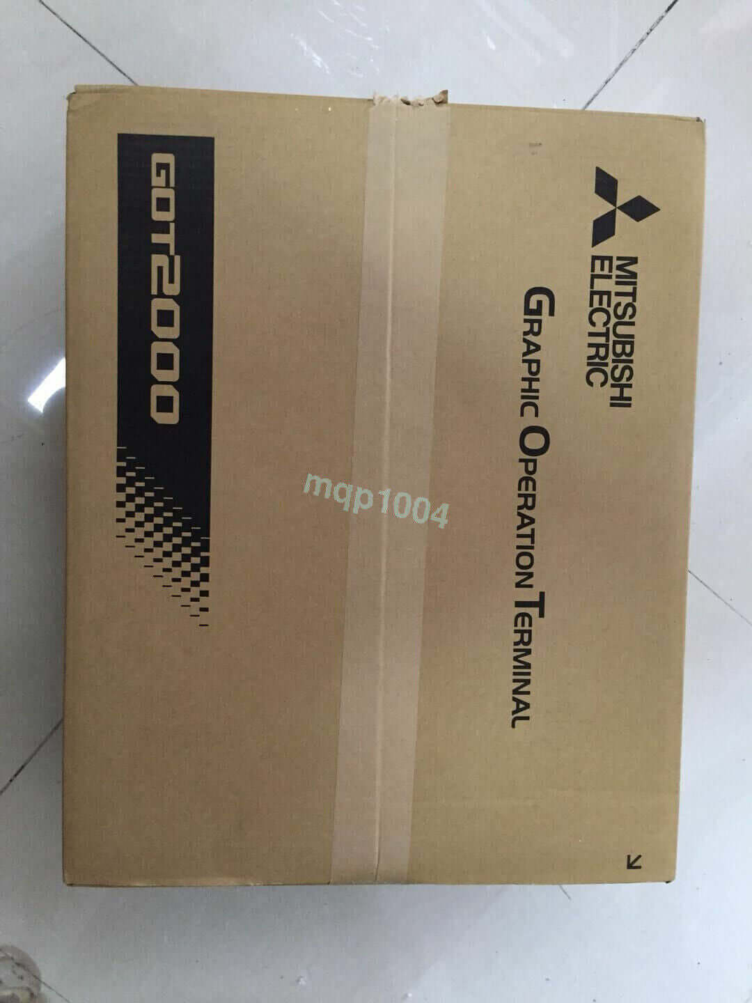 new MITSUBISHI HMI GT2710-STBD Touch Panel GT2710STBD In Box ping - MITSUBISHI