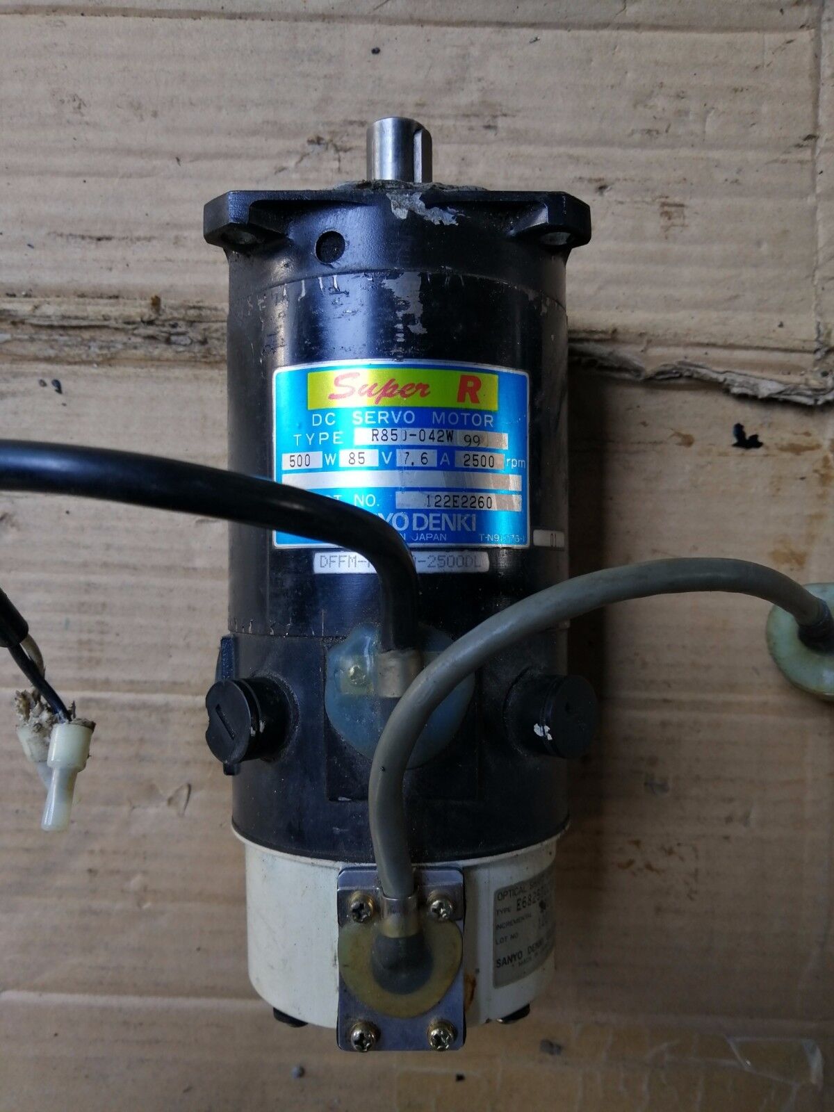 sanyo denki servo motor r850-042w - SANYO DENKI