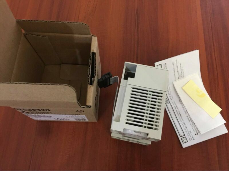 1PCS Mitsubishi FX2N-4AD-TC FX2N4ADTC In Box - Free Shipping *TT