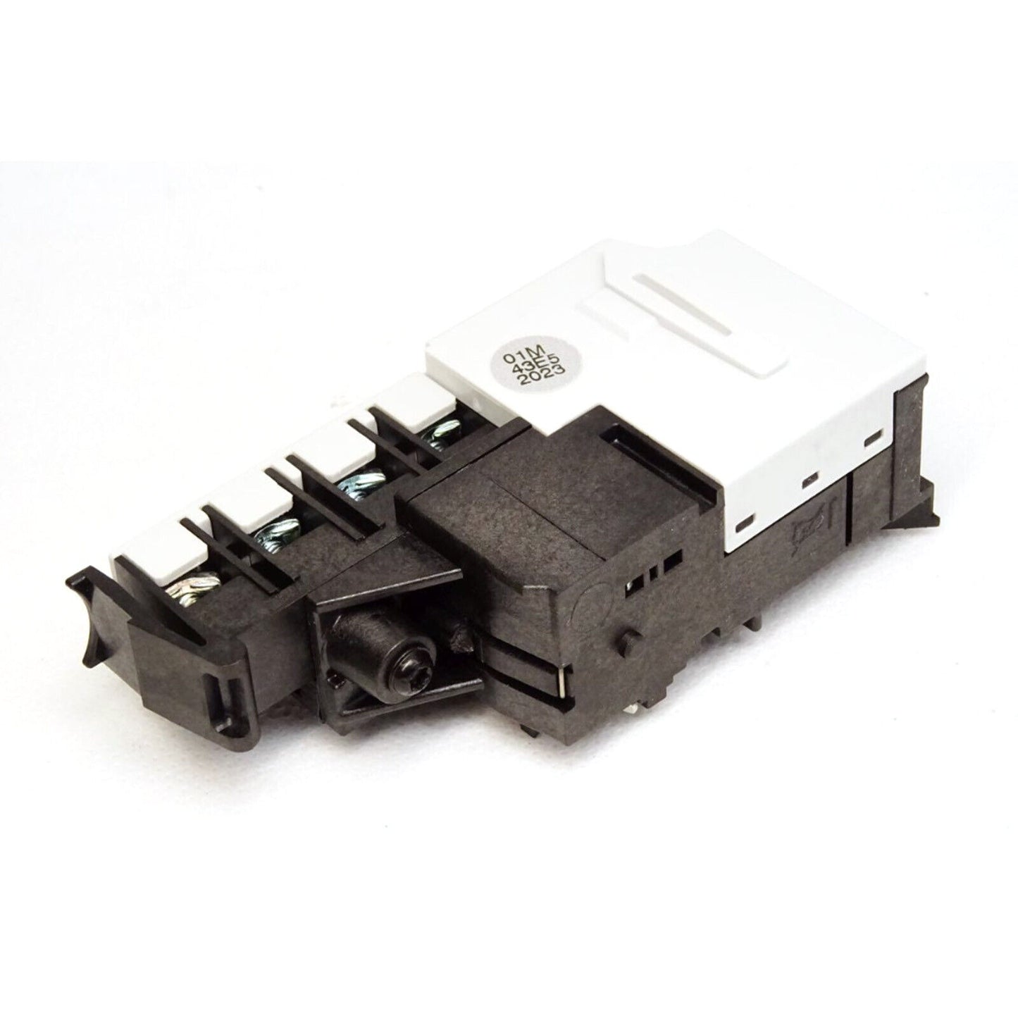 1PC Eaton Moeller NZM2/3-XUHIV2024DC in Box - EATON MOELLER