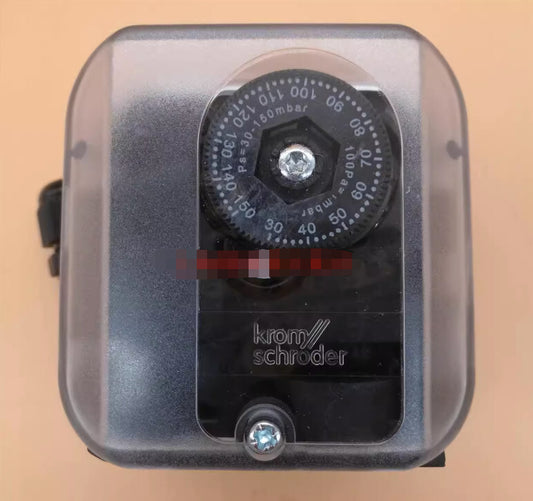 1PC Krom Schroder DG150UG-3K2 DG150UG3K2 Gas Pressure Switch In Box