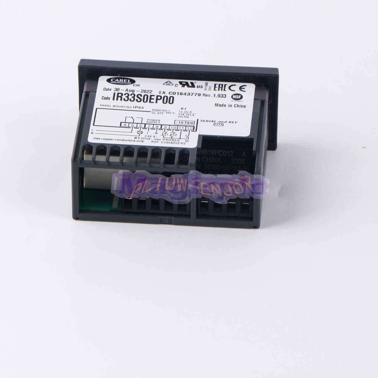 new ONE CAREL Temperature Controller IR33S0EP00