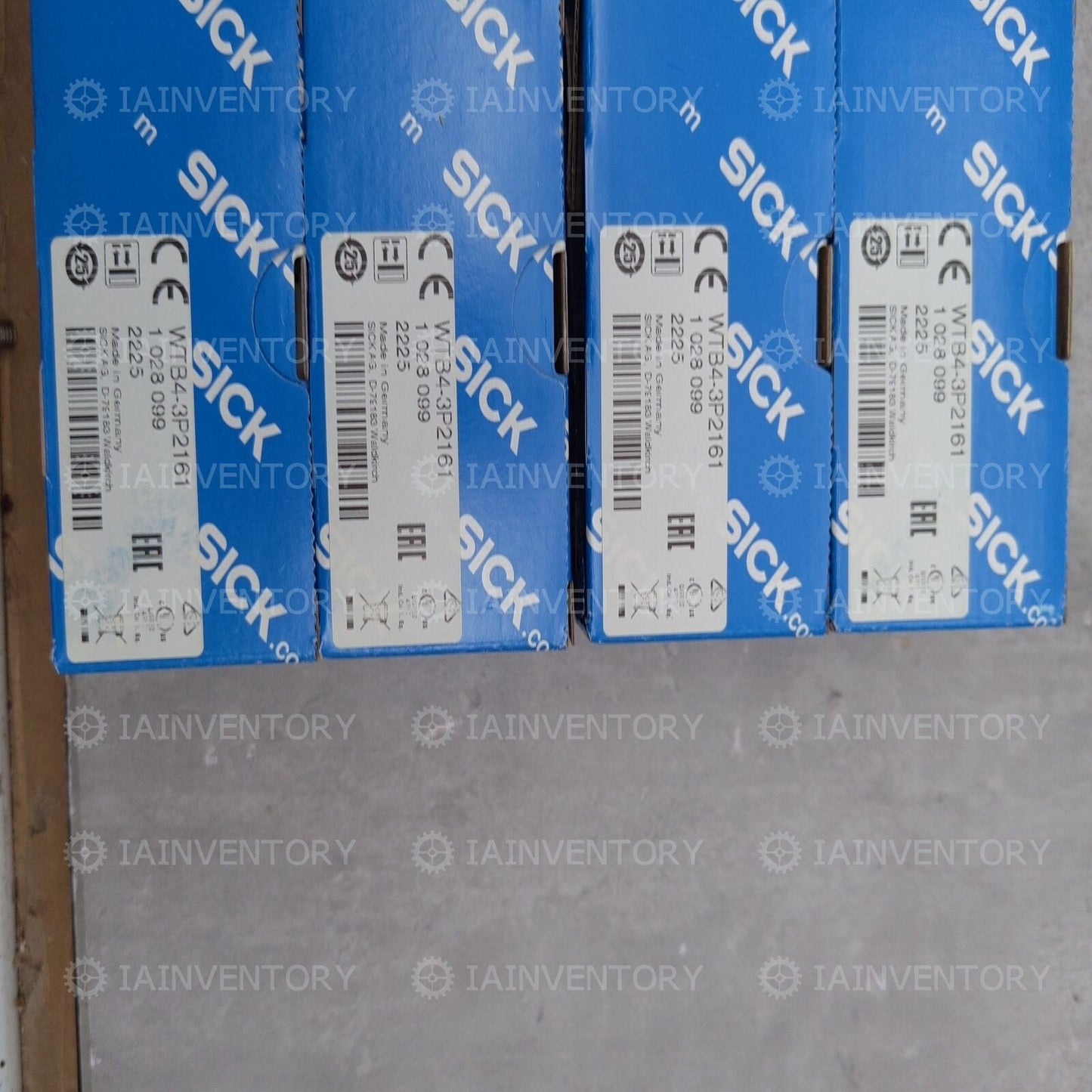 Photoelectric Switch 10-30VDC 100mA SICK WTB4-3P2161 1028099 - SICK