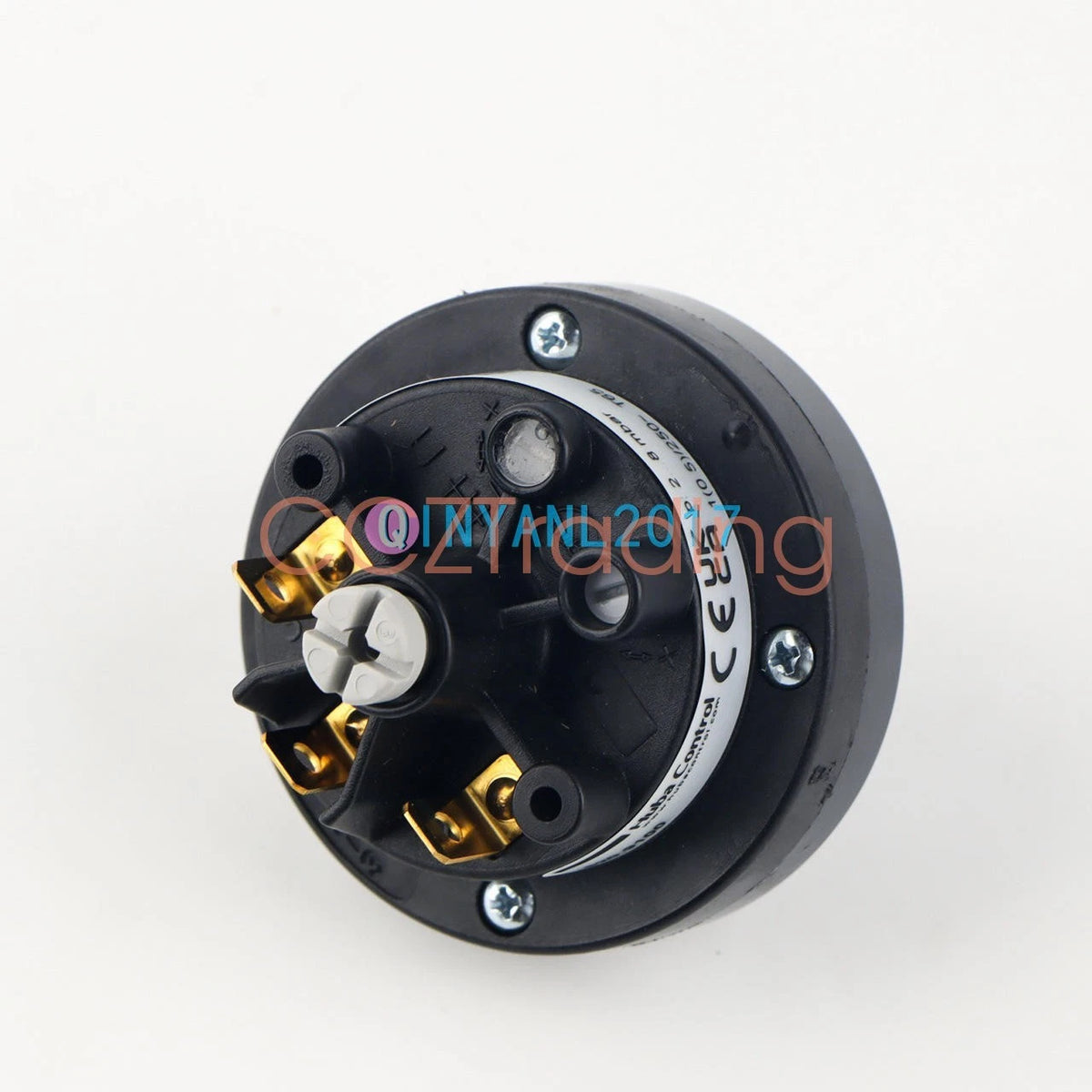 1PCS Huba Control 620.9100 2-8MBAR pressure switch with casing