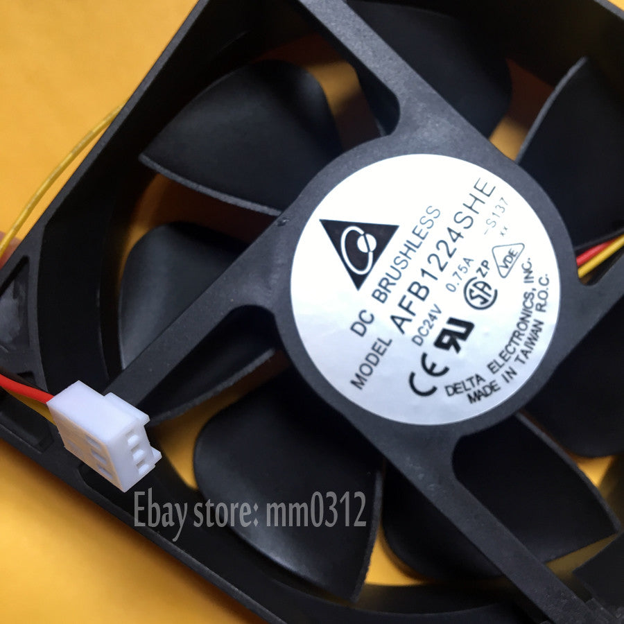 1pcs Delta AFB1224SHE 12038 24V 0.75A 12CM large air volume fan 3pin