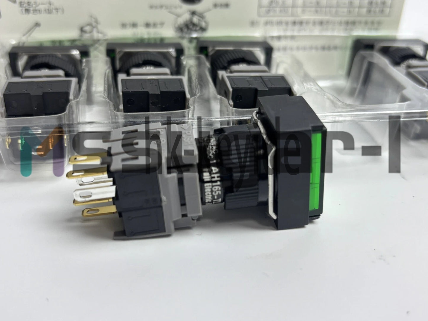 5PCS Green Pushbutton Command Switch 24VDC LED FUJI AH165-TLG11E3