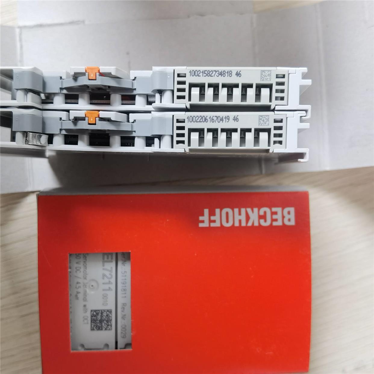 new 1PC BECKHOFF EL7211-0010 PLC In Box ping EL72110010 - BECKHOFF