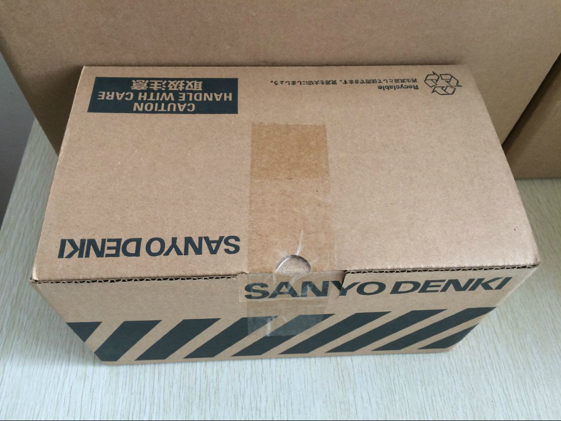 & SANYO DENKI SERVO MOTOR R2AA08075FXH00W