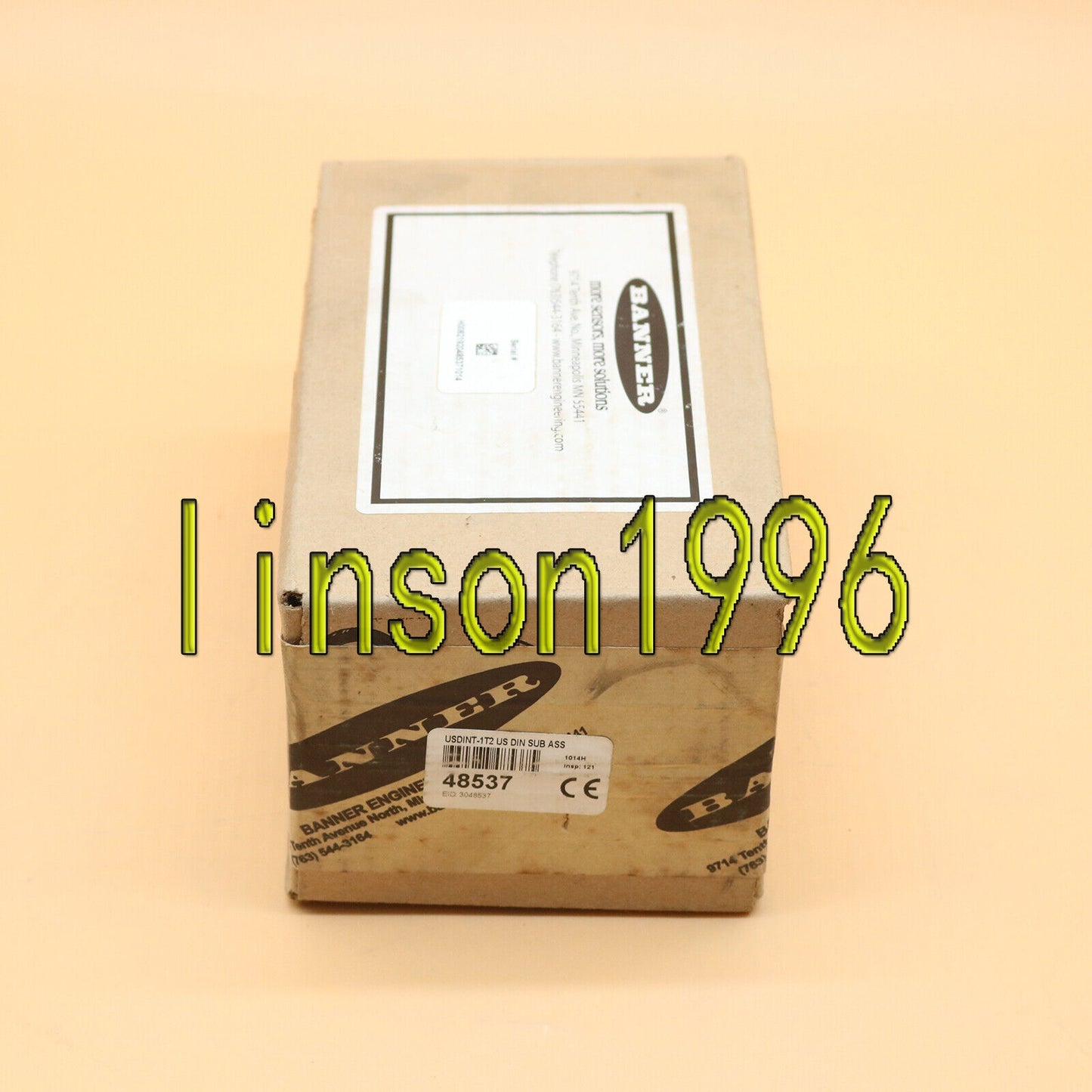 One BANNER Safety Light Curtain Controller - BANNER