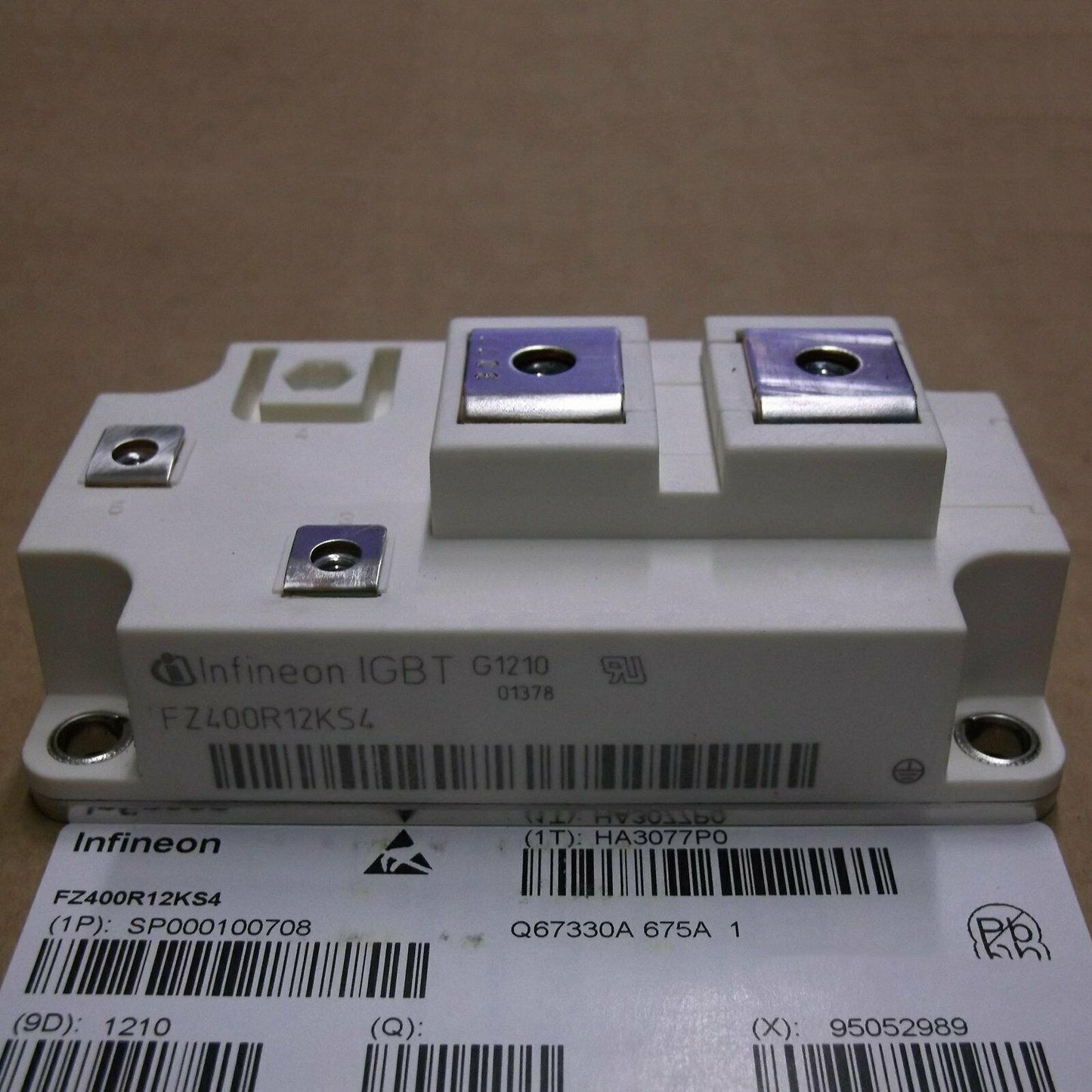 new 1PC INFINEON FZ400R12KS4 Power module