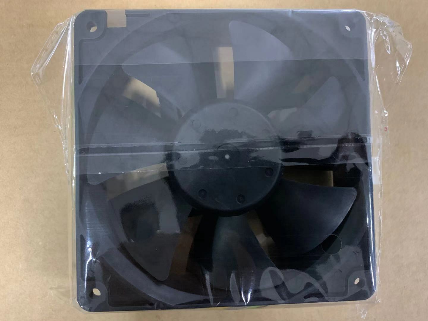 new for NMB-MAT 4715KL-04W-B46 12038 120x38mm Cooler Fan DC 12V 0.90A 4Pin