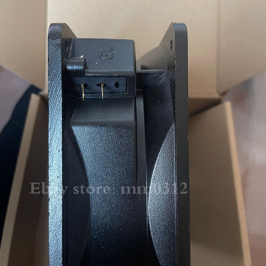 1pcs ROYAL FAN TYPE UT650DG-TP 100V Axial Fan