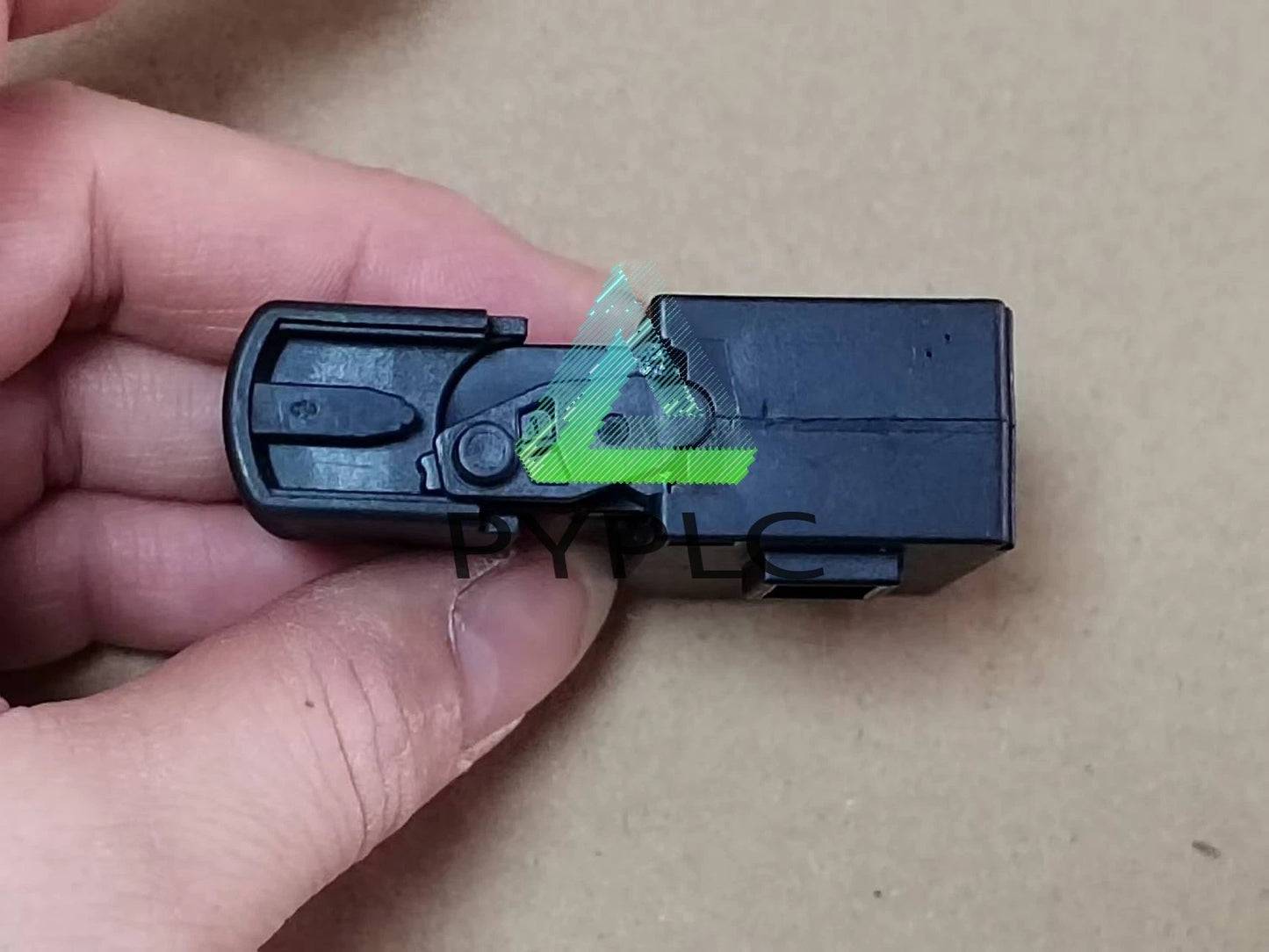 1pc Trigger Switch 6506890, C3JW-2B 10RA 25.2VDC~