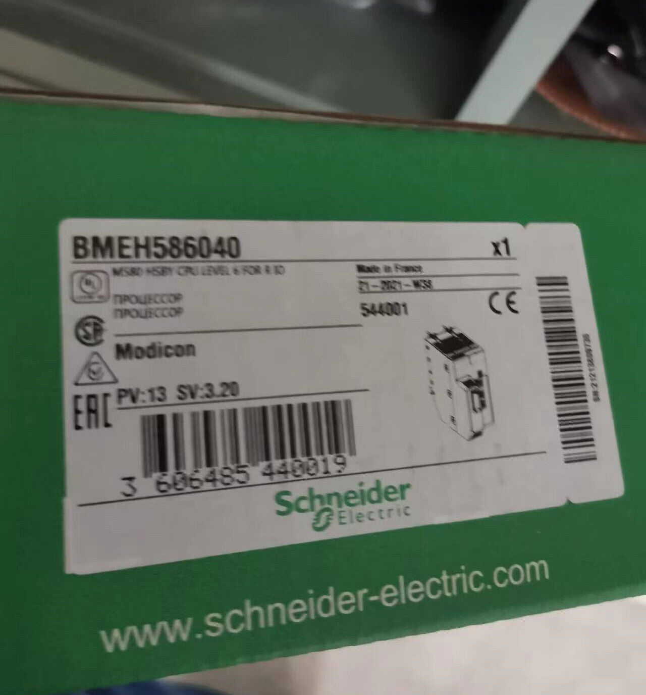 1 Piece Schneider BMEH586040 PLC Module New In Box - SCHNEIDER