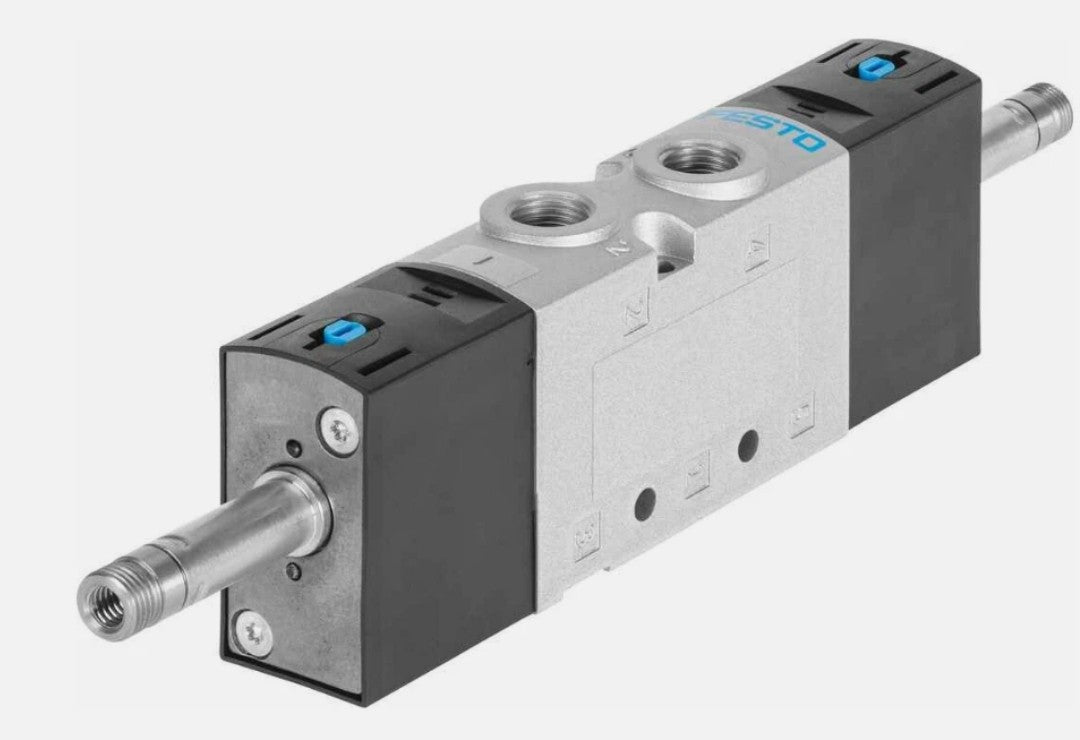 1pcs Festo VUVS-L30-P53C-MD-G38-F8 575616 Solenoid Valve in Package