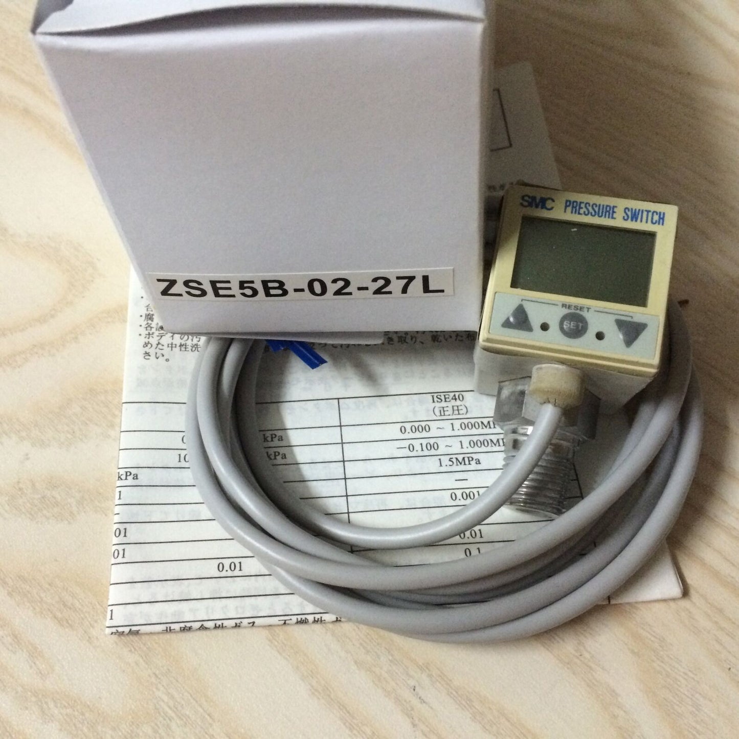 ONE SMC Pressure Switch ZSE5B-02-27L - ONE SMC