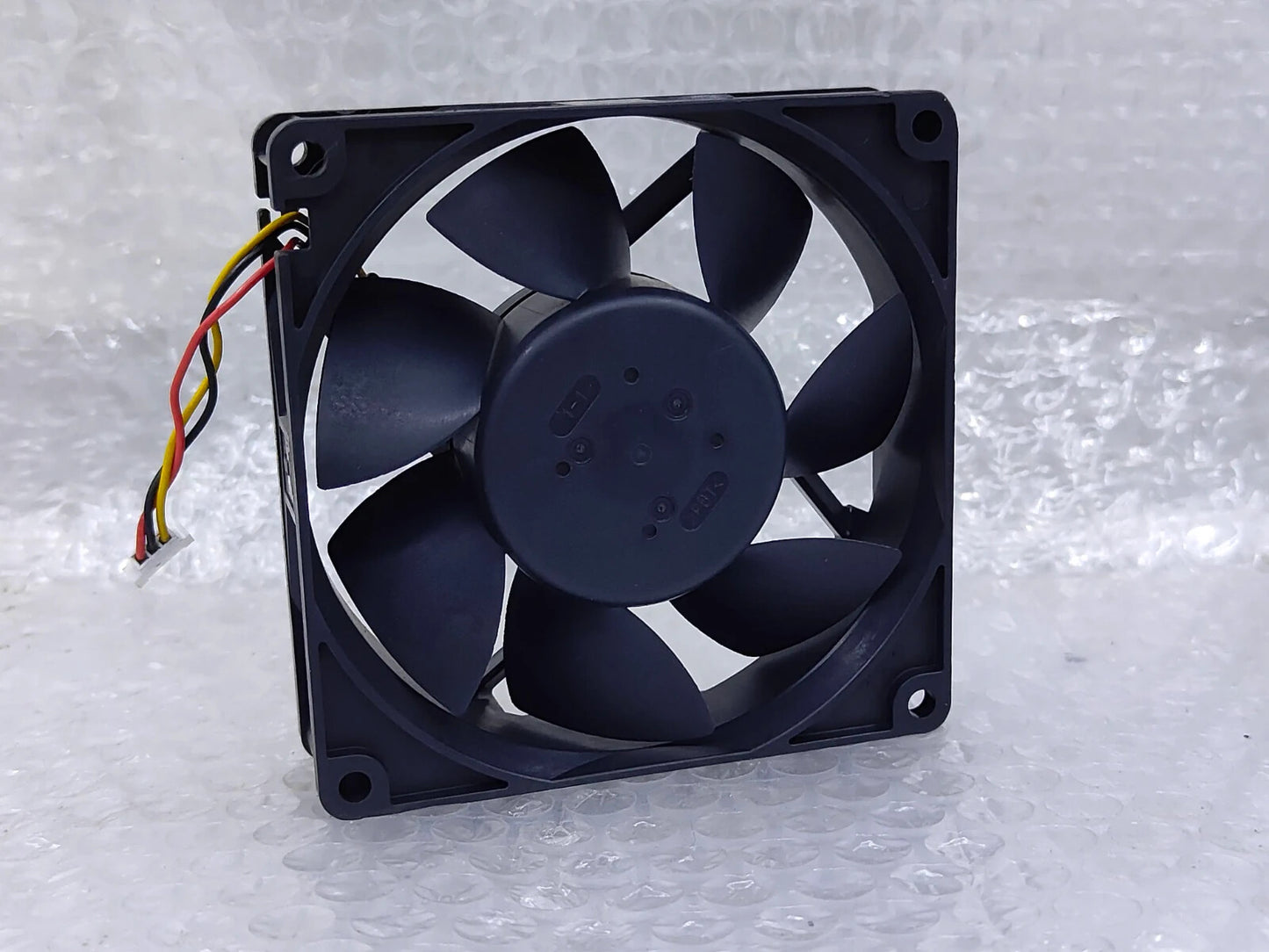 NMB 3610VL-05W-B59 DC24V 0.29A 90*90*25MM 3-Pin Inverter Cooling Fan