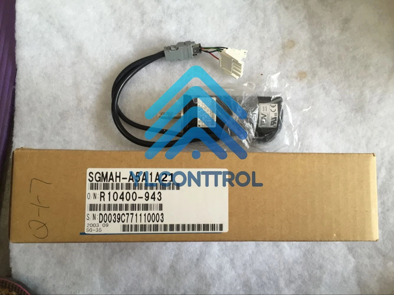 YASKAWA AC SERVO MOTOR SGMAH-A5A1A21