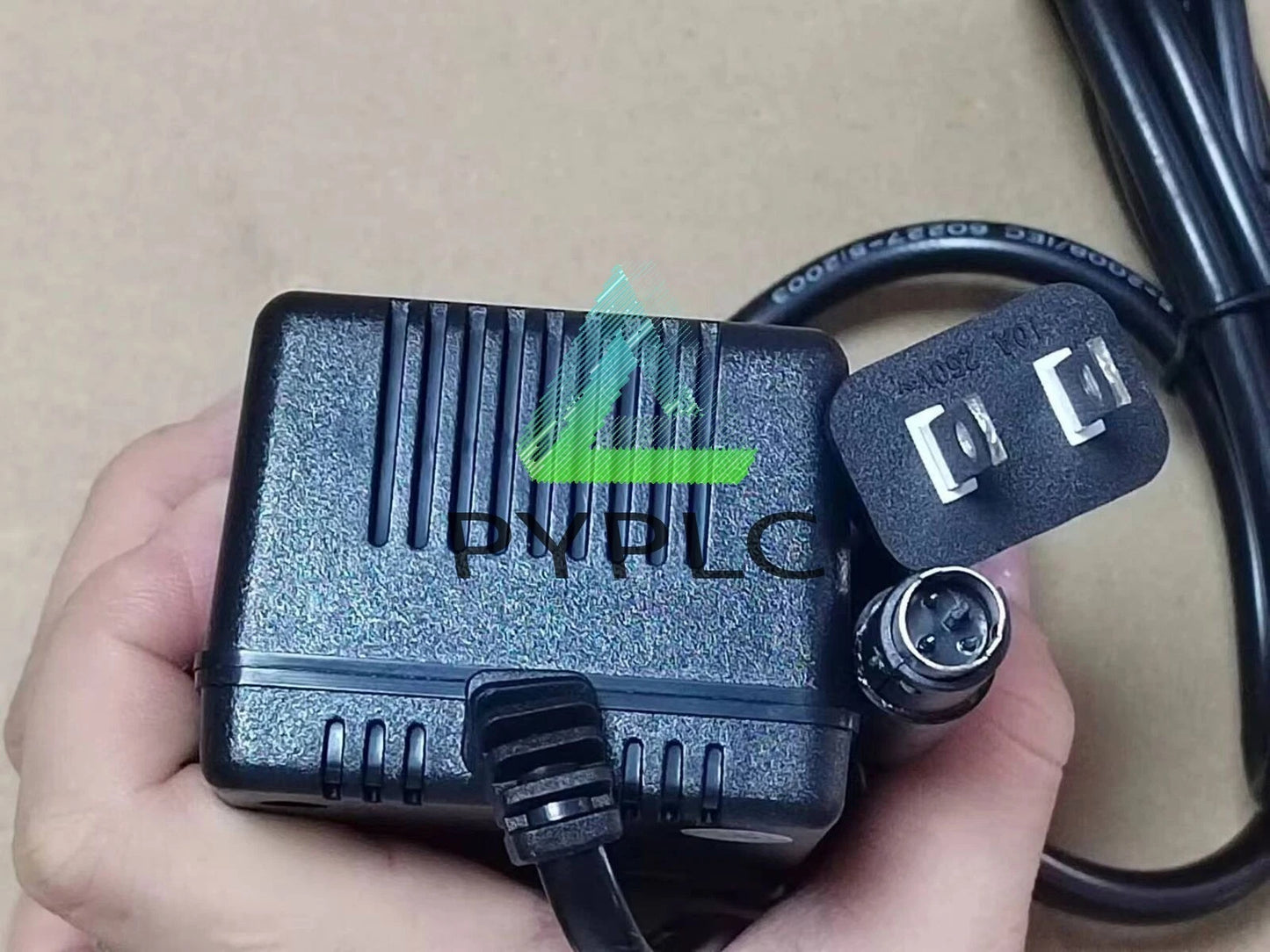 1PC For BEHRINGER mixer UB502 802 XENYX external power adapter free shipping