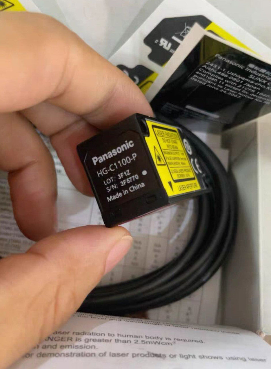 1PC Panasonic HG-C1100-P UHGC1100P Laser Sensor Free Ship