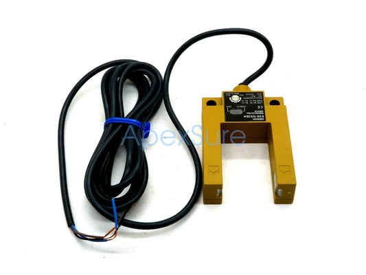 1PCS Omron E3S-GS3E4 12-24VDC Photoelectric Switch