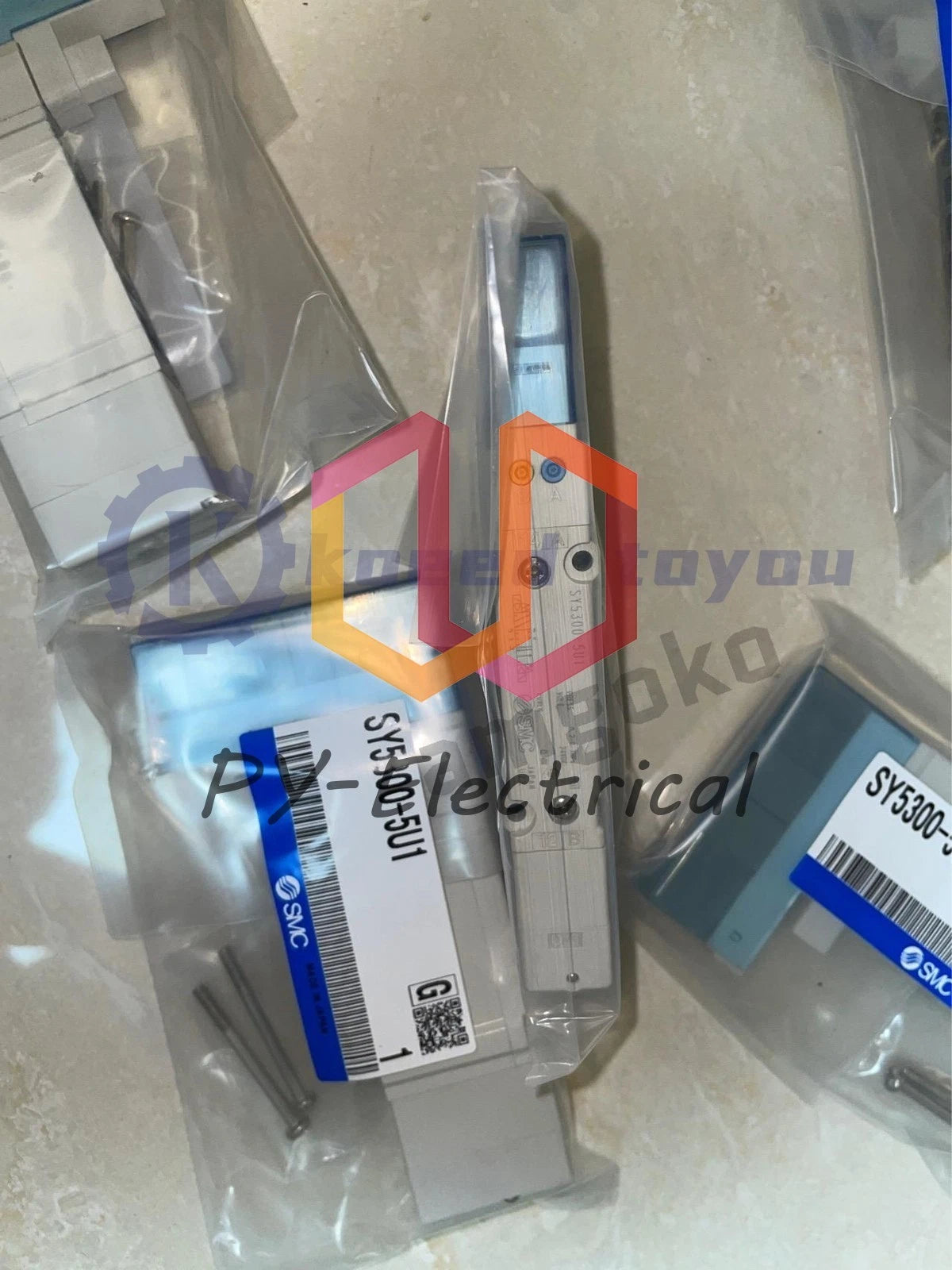 1PCS SMC SY5300-5U1 free shipping