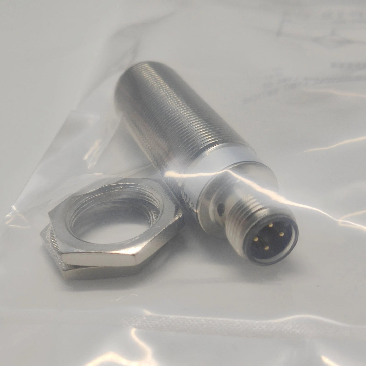 1PC sensor 872C-M8NP18-D4 #ke