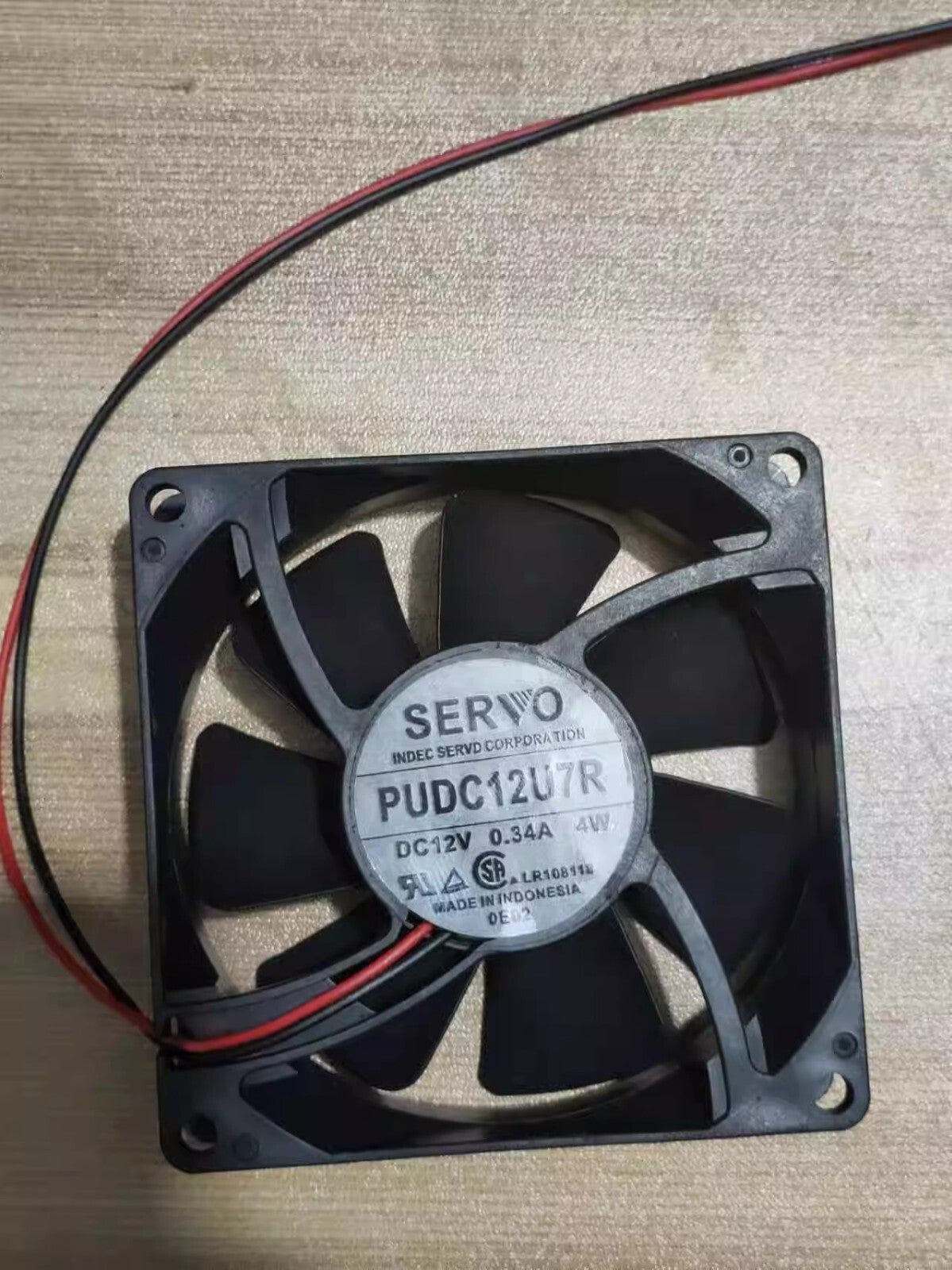 SERVO PUDC12U7R 8025 DC12V 0.34A 4W 8CM 2-Pin Dual Ball Cooling Fan