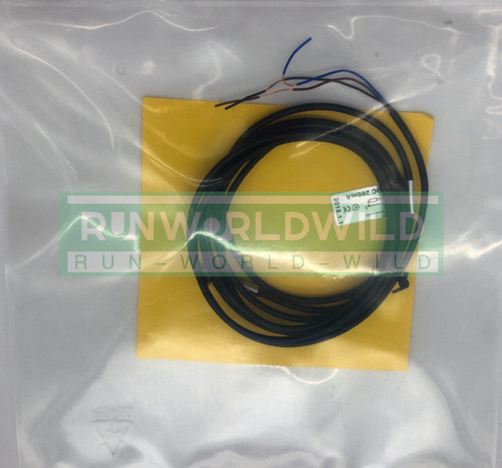 1PCS For Inductive proximity switch KJT-J5JC-ZNK-3M KJT-J5JC-ZNK/3M