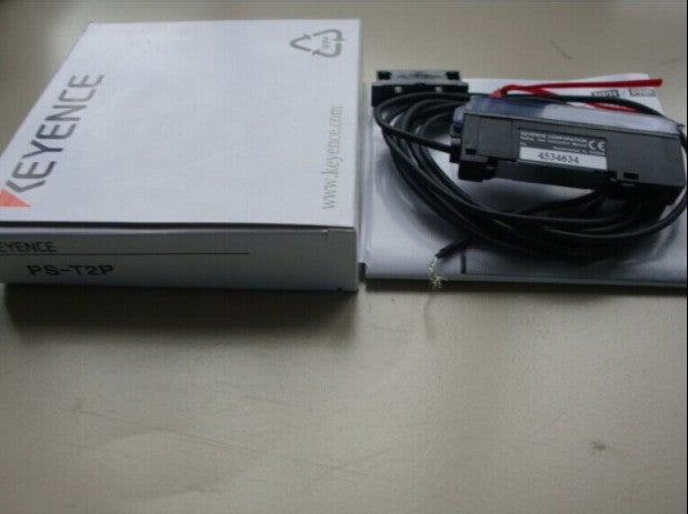 Keyence PS-T2P Sensor in box *TT